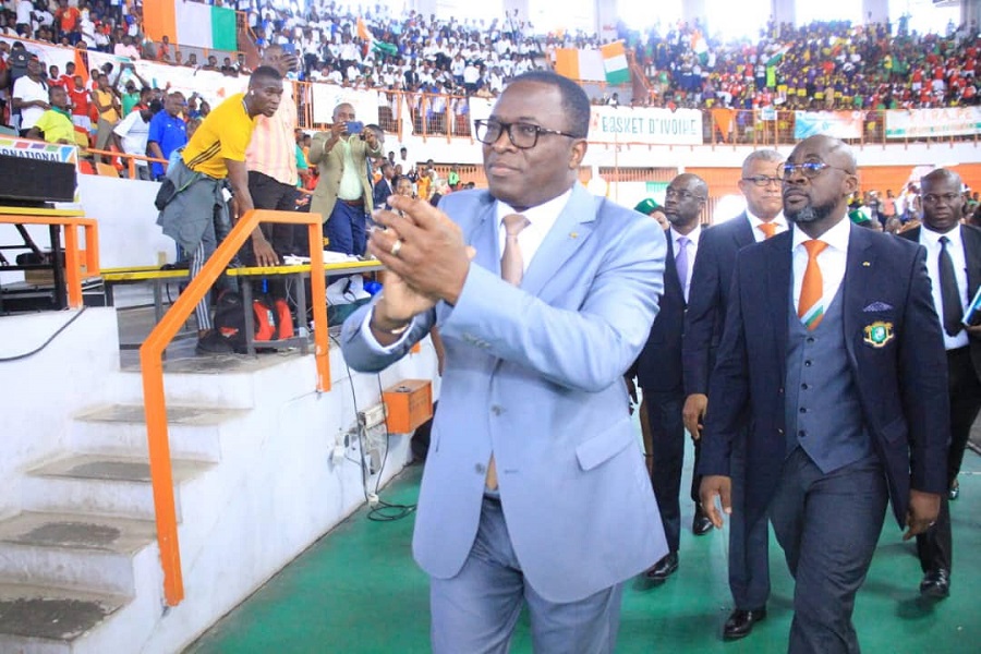 Sport : Paulin Danho offre 150 millions CFA aux fédérations