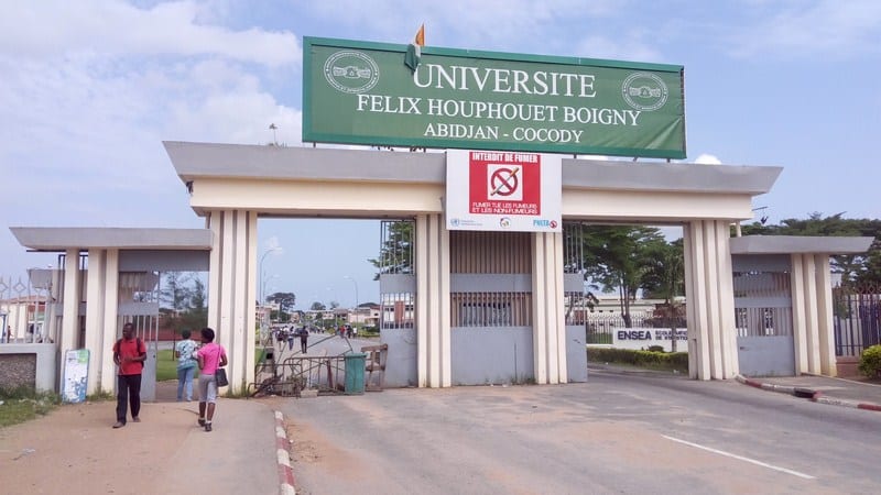Université de Cocody / Des éléments  de la FESCI chassent des journalistes en pleine conférence