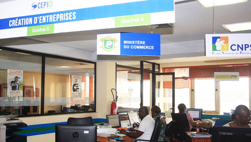 Plateforme audio du Gouvernement : la création d’entreprise au menu des premiers échanges