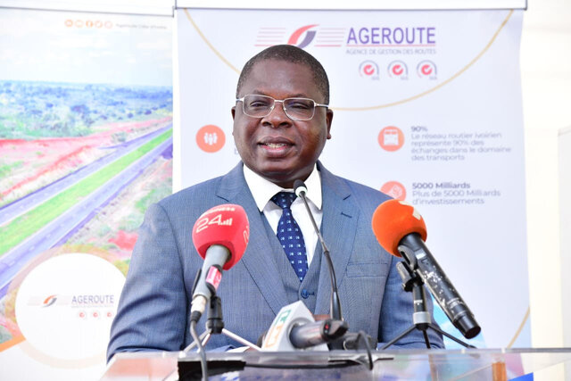 Visite : Amédé Koffi évalue les avancées des infrastructures routières et l'inclusion de la jeunesse