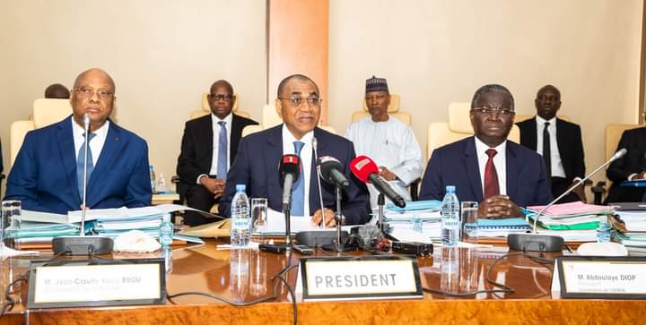 UEMOA : Adama Coulibaly annonce de bonnes perspectives économiques pour 2023