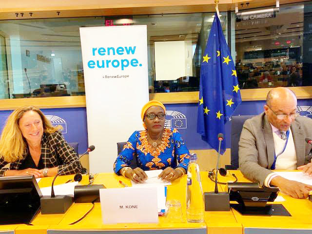 Coopération : Mariatou Koné participe à un colloque sur les politiques et stratégies éducatives pour l’Afrique à Bruxelles