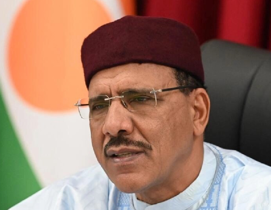 Niger: la délégation de la CEDEAO a rencontré le président renversé Mohamed Bazoum