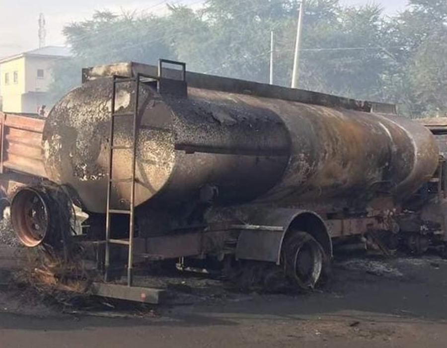 Guinée : Après l’explosion du dépôt de carburant, trois jours de deuil national décrétés