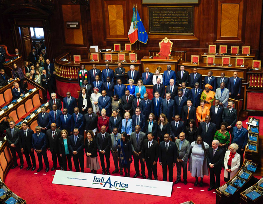 Diplomatie : le Vice-Président de la République a pris part au premier sommet Italie-Afrique à Rome