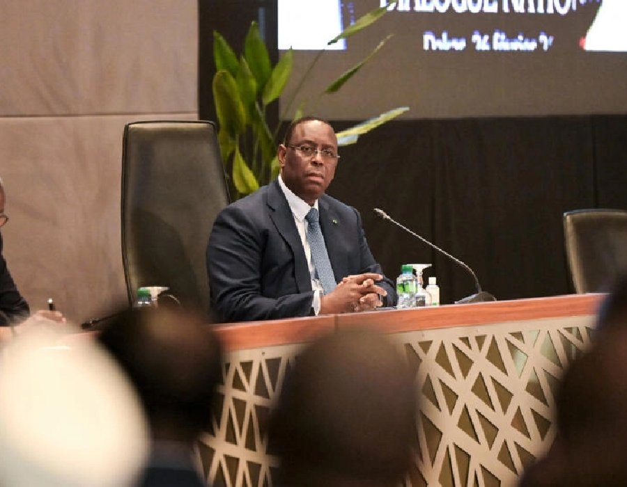 Sénégal : le président Macky Sall réaffirme qu’il quittera ses « fonctions au terme de son mandat le 2 avril »