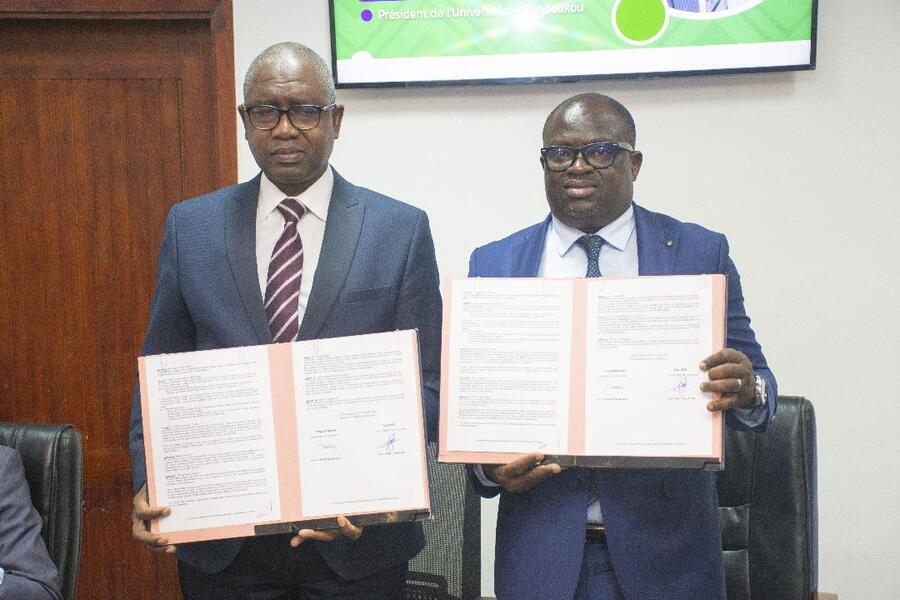 Coopération inter-universités : l'Université virtuelle de Côte d'Ivoire et l'Université de Bondoukou signent une convention pour développer l’enseignement avec le numérique