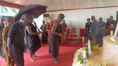 Bouaflé : nanan Ôtimi Kassi Anvo, Yapo Calice et le peuple baoulé  rendent hommage à Cowppli-Bony